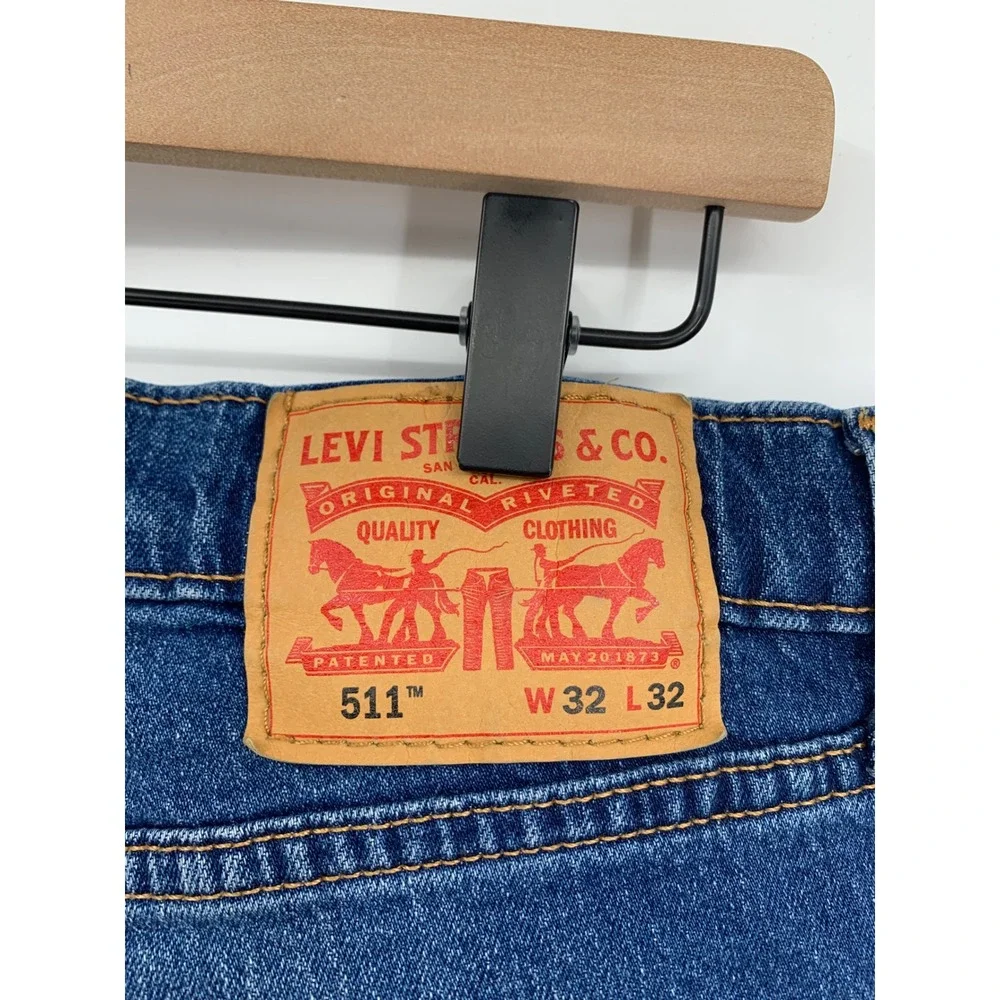 Levis levis 511